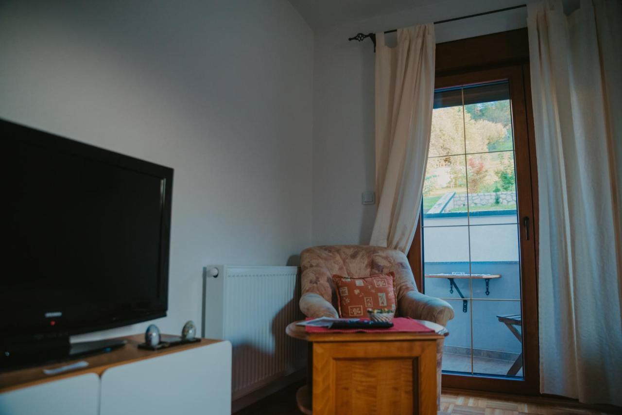 Ferienwohnung Almira Tuzla Exterior foto
